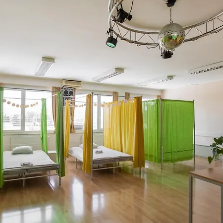 Tej Hostel