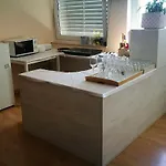 Tej ホステル *