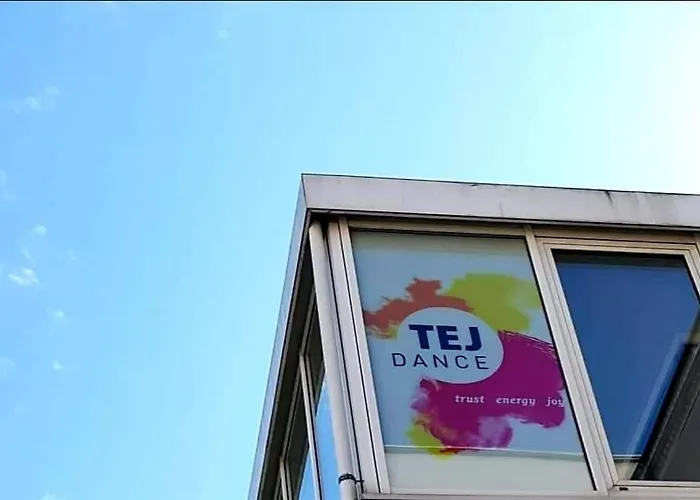 بيت شباب Tej *